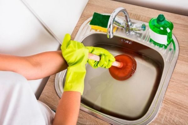 Consejos para mantenimiento de desagües y tuberías Consejos para mantenimiento de desagües y tuberías