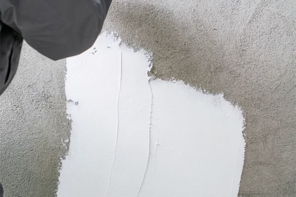 Fontanero para picar yeso, mocheta o suelo en Madrid