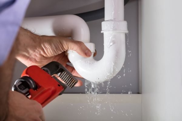 Reparar fuga de agua en mi casa Reparar fuga de agua en mi casa